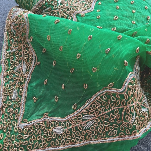Vintage Beaded Green Indian scarf - Picture 1 of 3